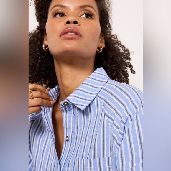 NWT Evereve Everly Blue & White Striped Shirt - Picture 2 of 12